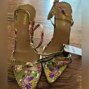Brand new floral heels
